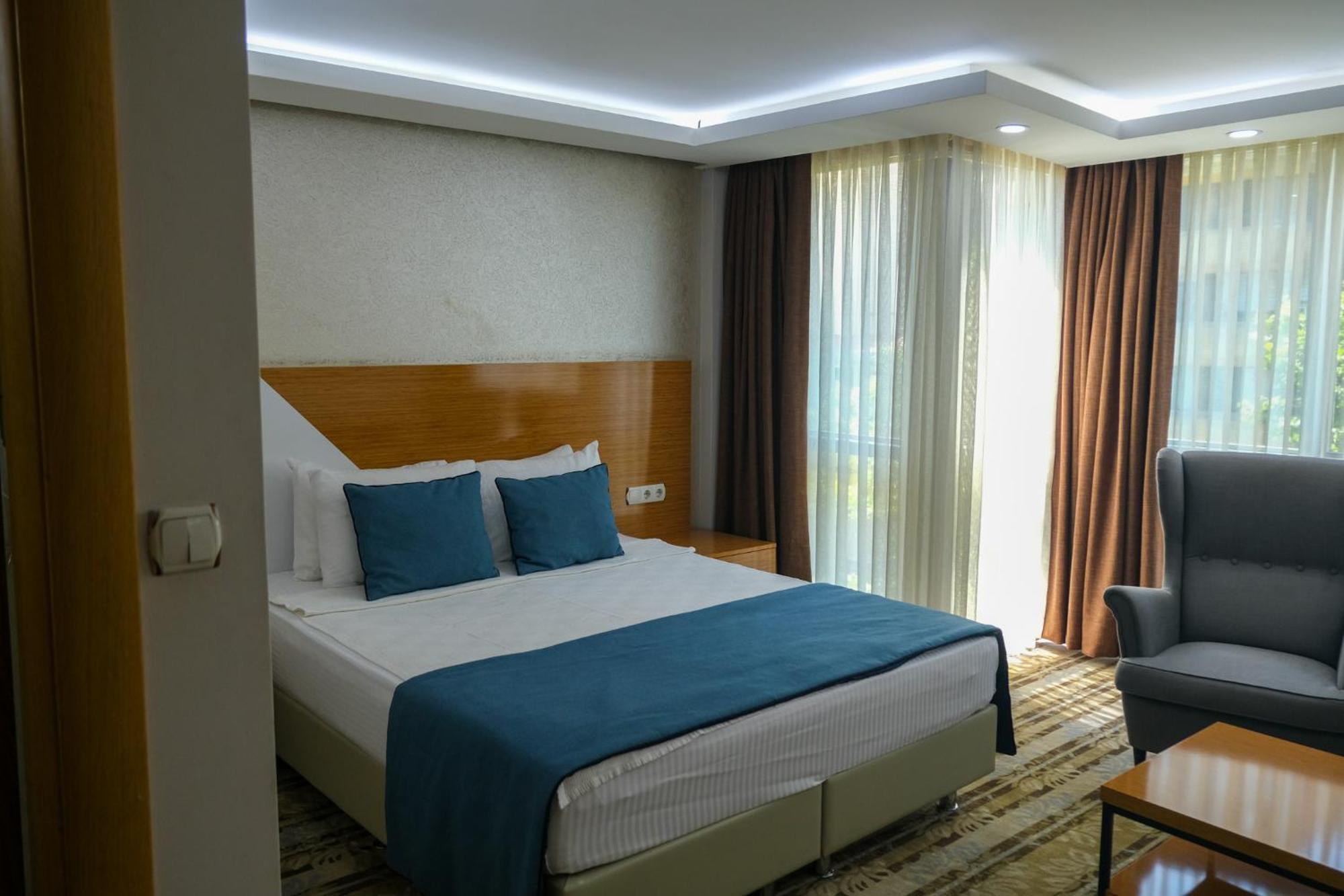 Bulvar Hotel İzmir Extérieur photo