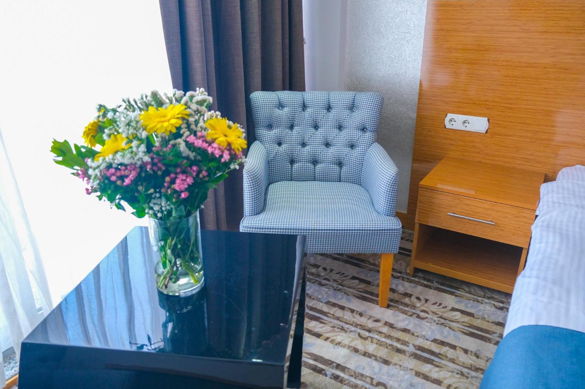 Bulvar Hotel İzmir Extérieur photo