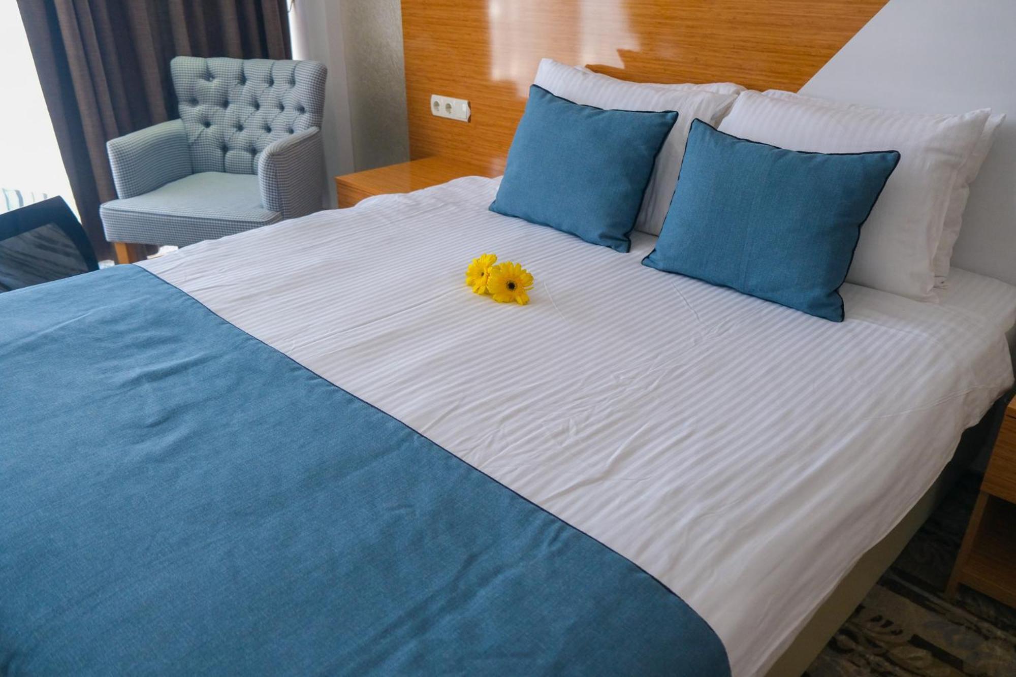 Bulvar Hotel İzmir Extérieur photo