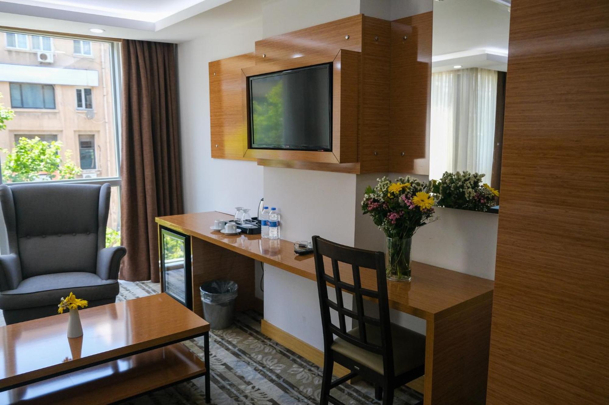 Bulvar Hotel İzmir Extérieur photo
