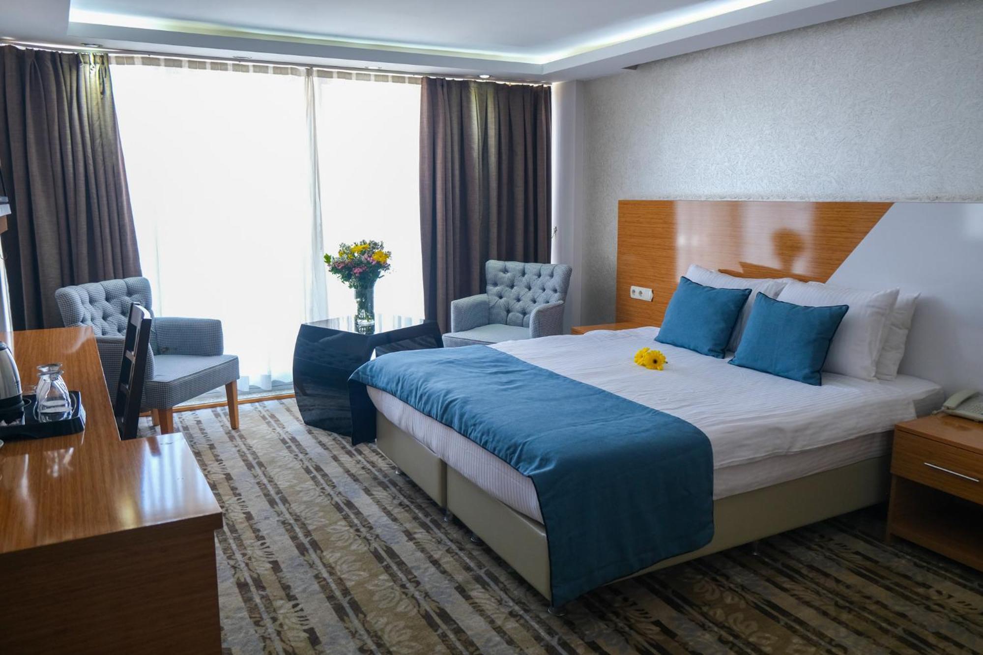 Bulvar Hotel İzmir Extérieur photo